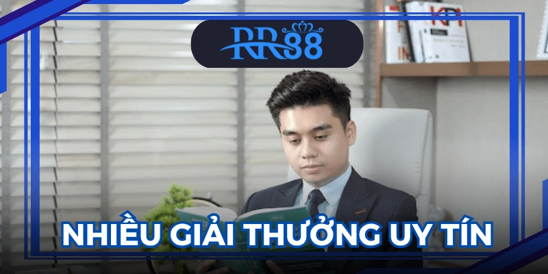 CEO David Nguyễn